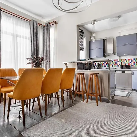 Private Lift, Indoor Terrace With Bosphorous View 185sqm At Galata * Istambul