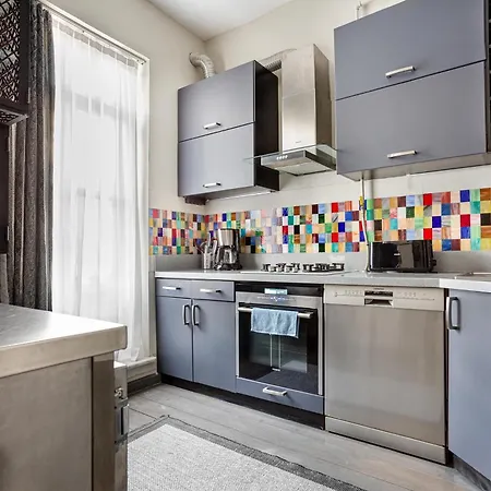 Private Lift, Indoor Terrace With Bosphorous View 185sqm At Galata Istanboel